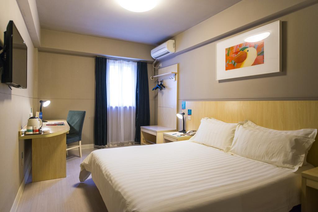锦江之星银川鼓楼步行街酒店 外观 照片